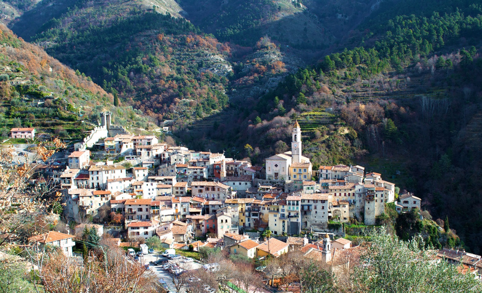 Serrurier Lucéram ouverture porte cave