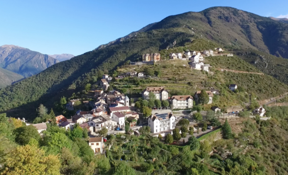 Serrurier Rimplas ouverture porte cave