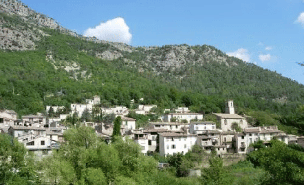 Serrurier Roquestéron ouverture porte cave